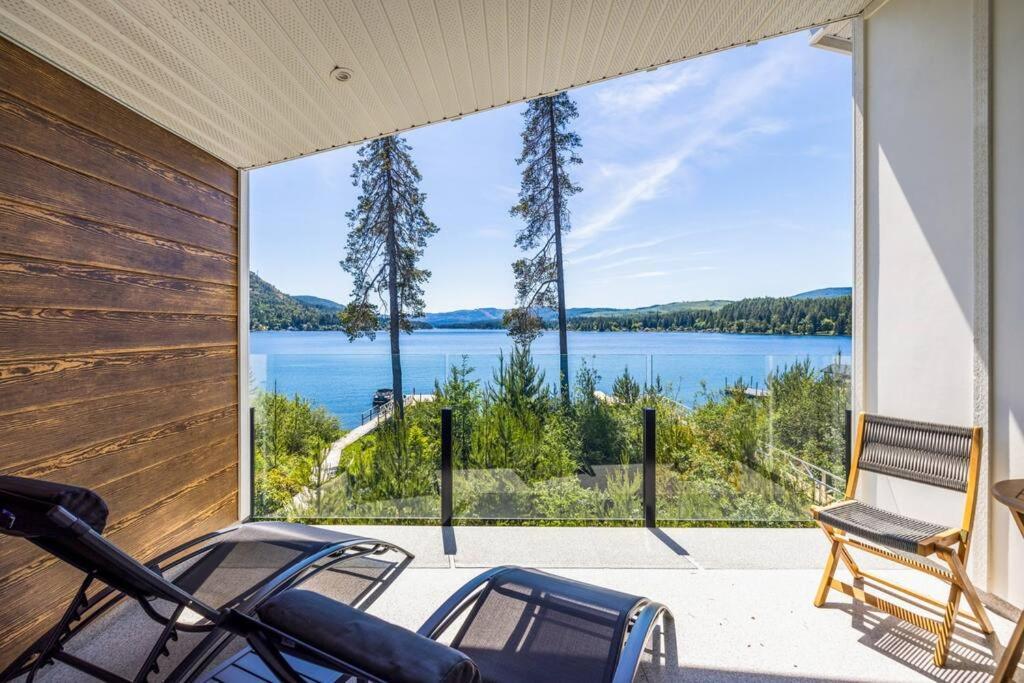 Kelly'S Sunset Lake Retreat Shawnigan Lake Esterno foto